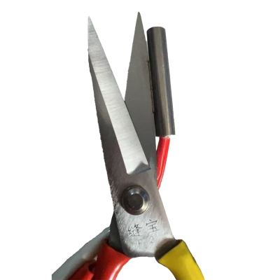 Фото: Электрические нагревательные ножницы для ткани Tesoura 220 В-2 Электрические нагревательные ножницы для ткани Tesoura 220 В-2